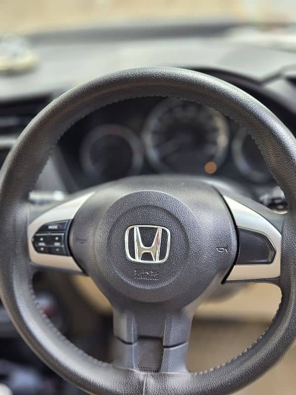 Honda BR-V 2024 13