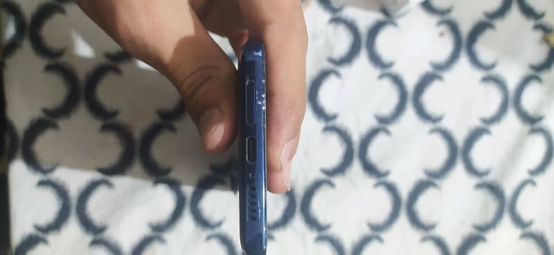 Motorola Edge 2021 6/128 NON PTA Condition new 10/10 4