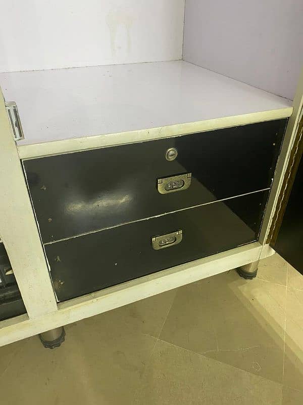 Wardrobe/Cabinet  For sale (From Home) 3