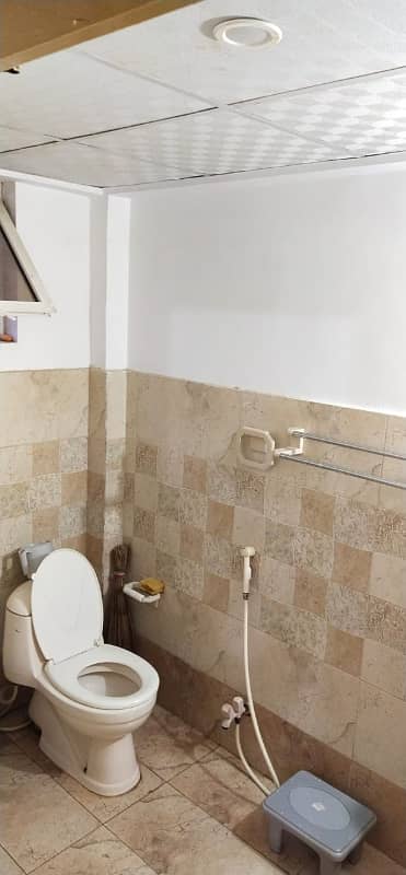 3 Bed D/D, Flat, Corner West open 9