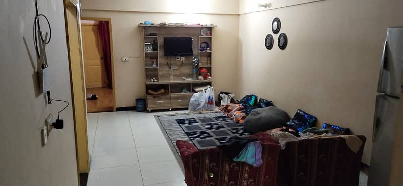 3 Bed D/D, Flat, Corner West open 23