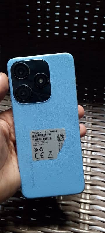 Tecno spark 10c 4