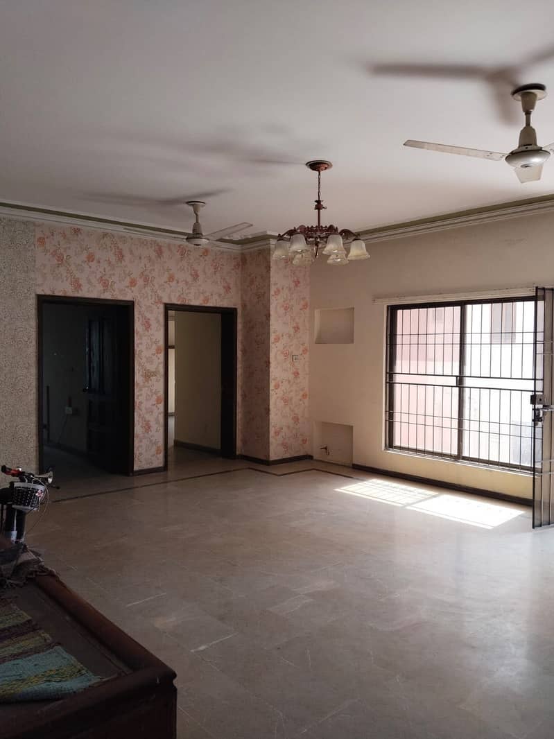 1 Kanal Upper Portion In DHA Phase 2 Near Lalik Jan Chowk 11