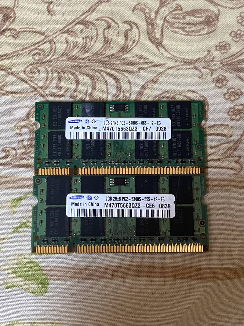 SAMSUNG 4 GB ( DDR2 ) LAPTOP RAM 0