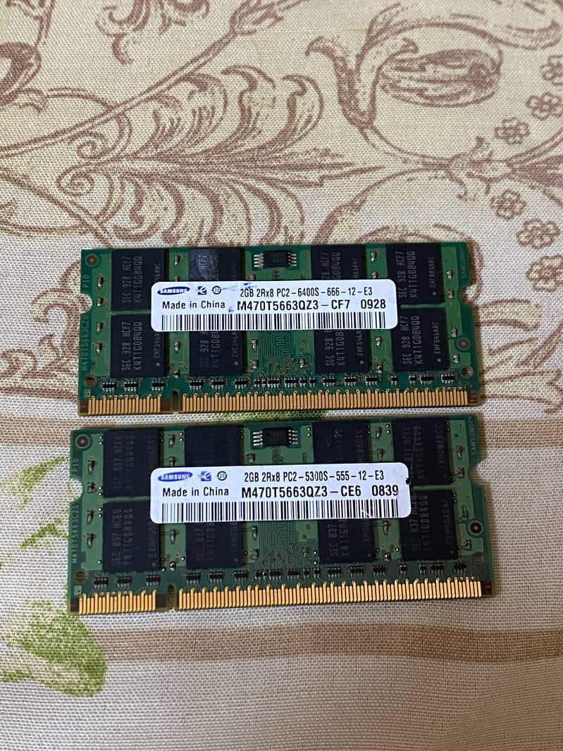SAMSUNG 4 GB ( DDR2 ) LAPTOP RAM 1