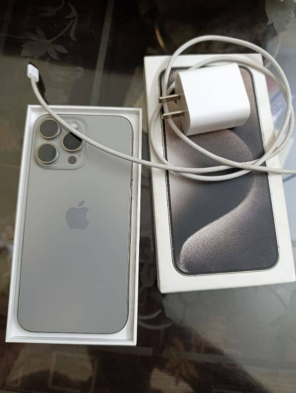 iPhone 15 Pro Max (256GB jv) 10/10 condition-With Box, cable & charger 1