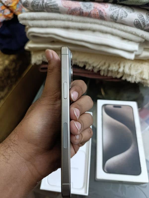 iPhone 15 Pro Max (256GB jv) 10/10 condition-With Box, cable & charger 5