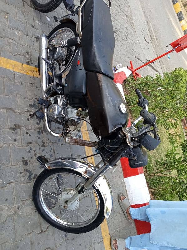 Hero 2012 model Islamabad Registered Brand new Engine 3