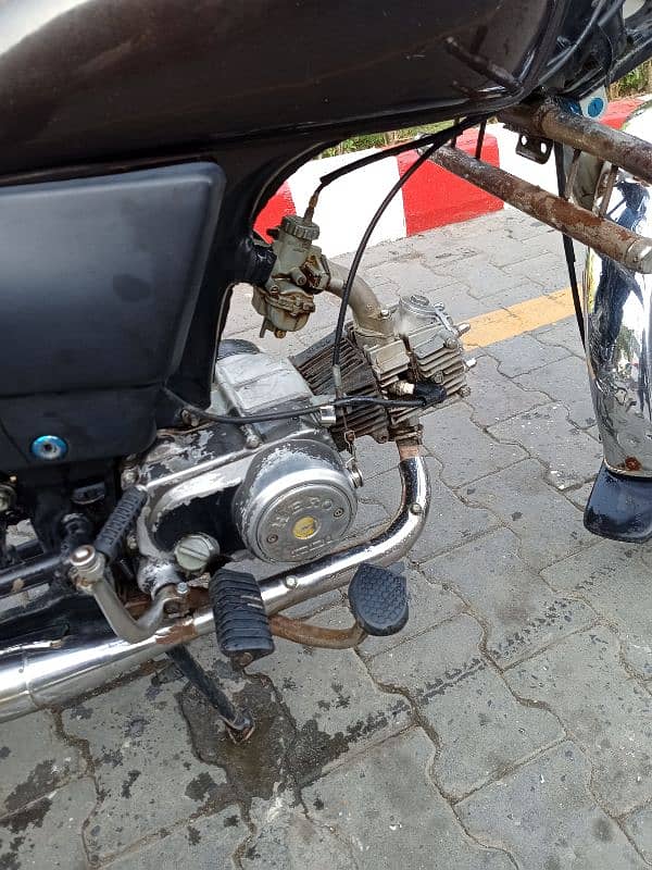 Hero 2012 model Islamabad Registered Brand new Engine 5