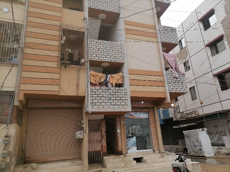 60 Square Yards Flat For Grabs In Korangi 0