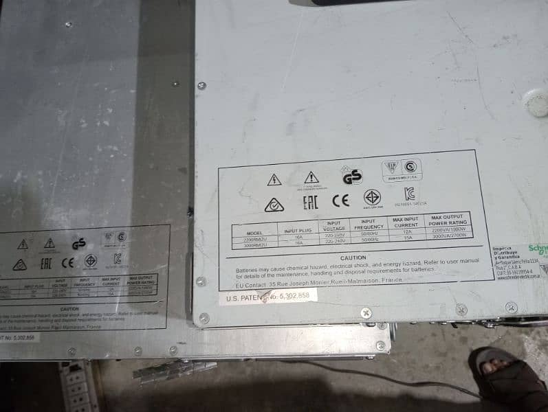 APC UPS SMT 2200va RM 48v 4