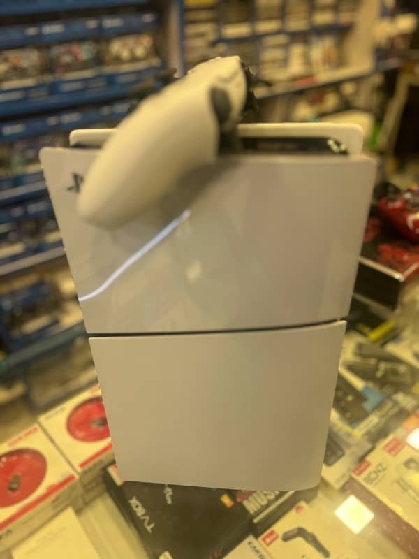 ps5 slim 1tb uk in mint condition 1