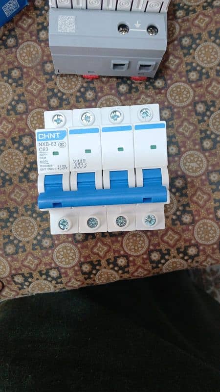 Ac,DC breakers SPD DC wire earthing wire 1