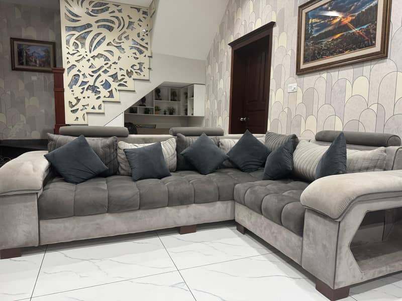 Stylish L_Shaped Sofa Set_Excellent Condition 0