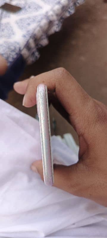 iphpne7 plus 256gb 4