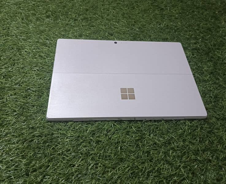 surface Pro 4 windows Tablet 128GB 4GB 12’ 2k Touch Good Condition 9