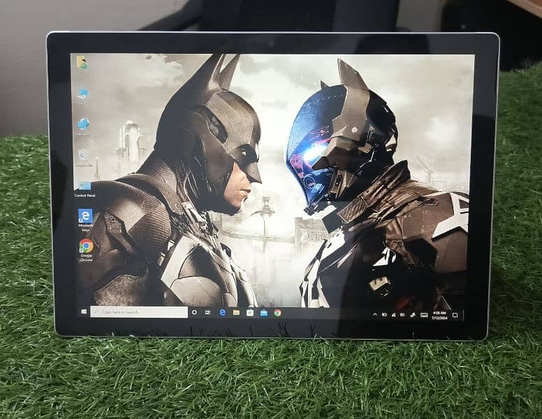 surface Pro 4 windows Tablet 128GB 4GB 12’ 2k Touch Good Condition 12