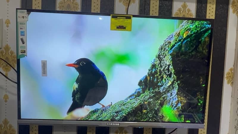 BOX PACK ANDROID LED NEW MODEL BAZEL LESS 4k UHD SERIES 0