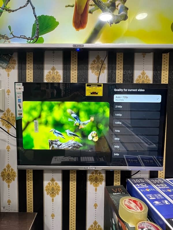 BOX PACK ANDROID LED NEW MODEL BAZEL LESS 4k UHD SERIES 3