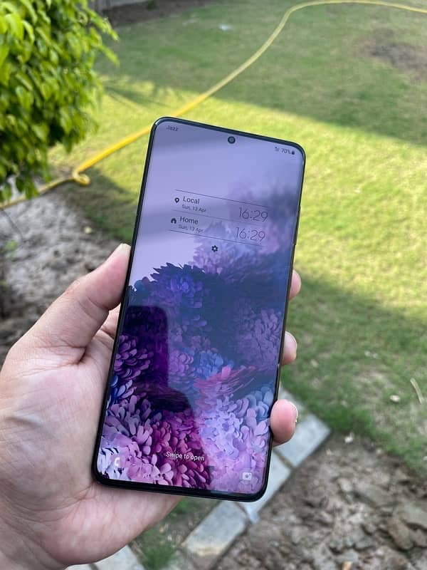 Samaung S20 Plus 5G 1