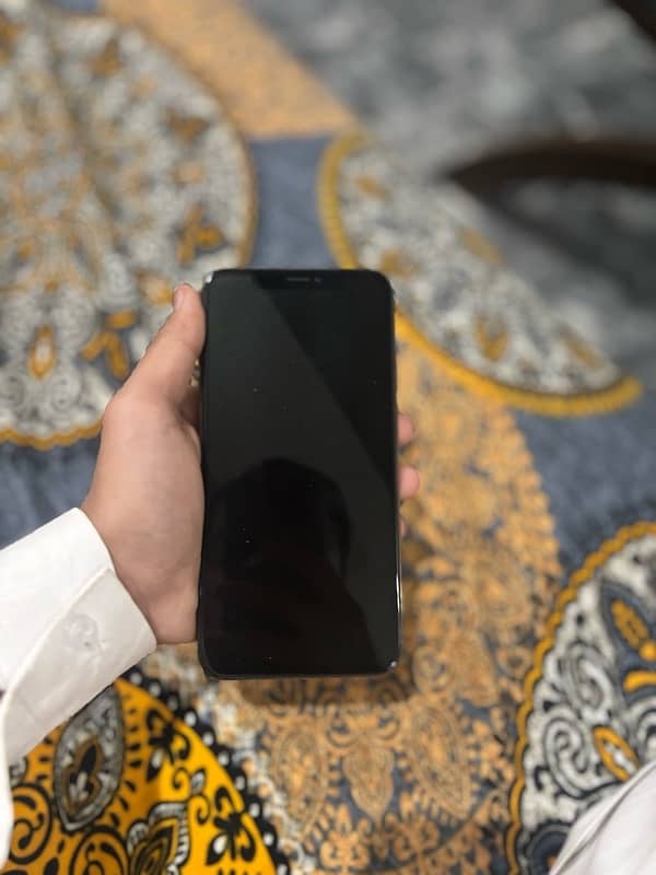 iPhone Xs max 512gb Pta approved 03483959203 4