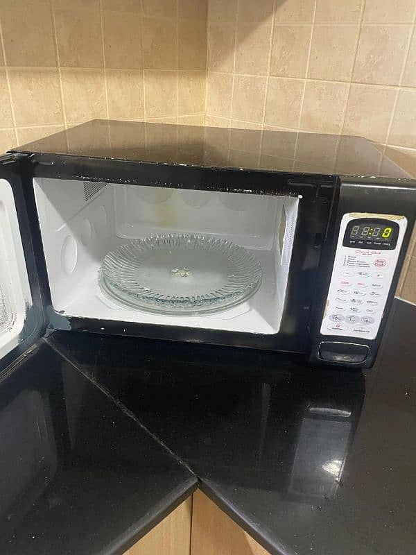 Microwave 3