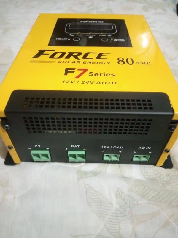 Force mppt 80A solar charge controller 5