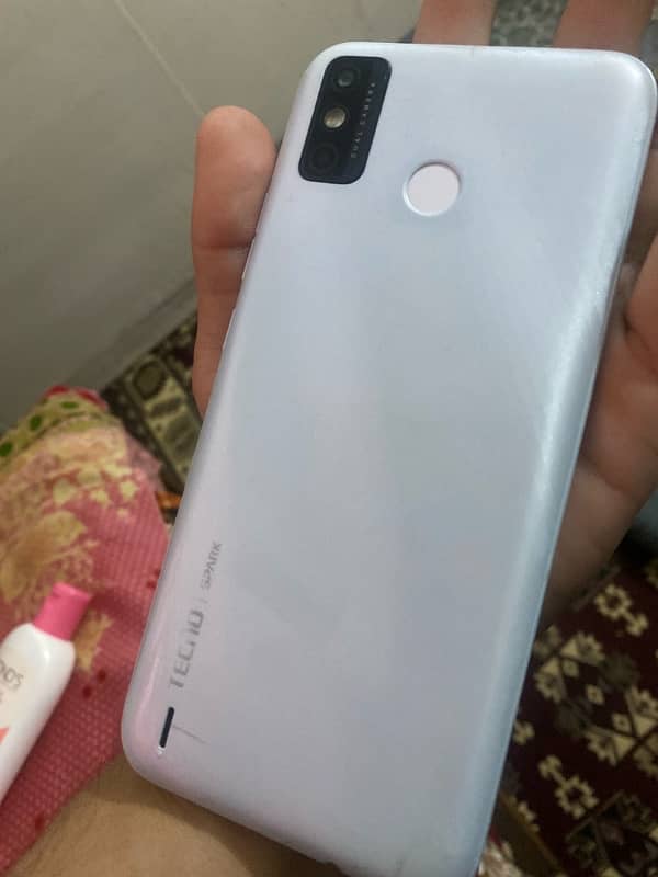 Tecno spark 6 go 0