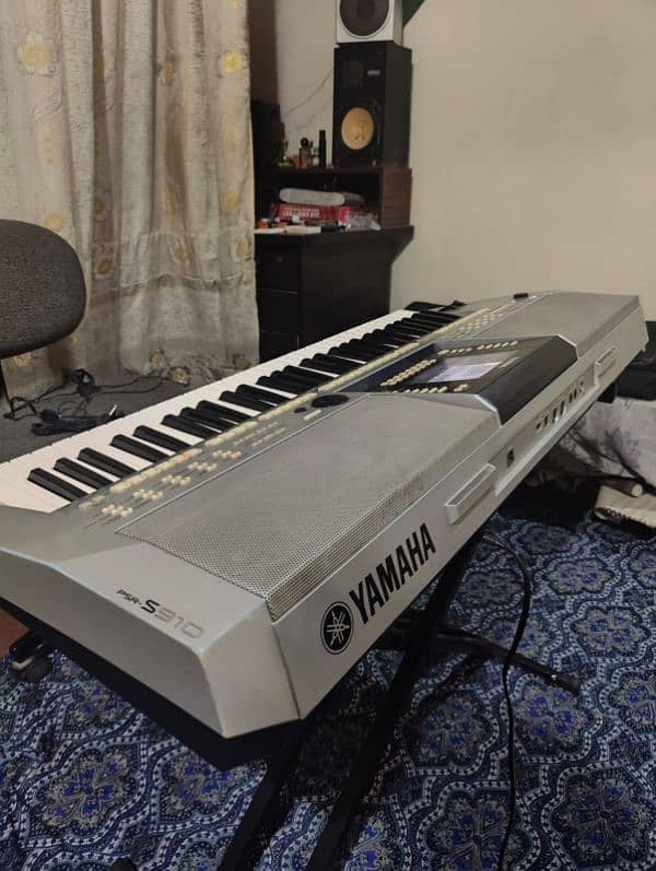 Yamaha keyboard PSR-S910 1