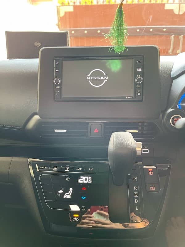 Nissan Dayz Highway star X pro pilot 2022 15