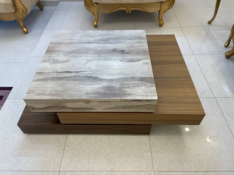 Designer 3 step centre table with wheels 1