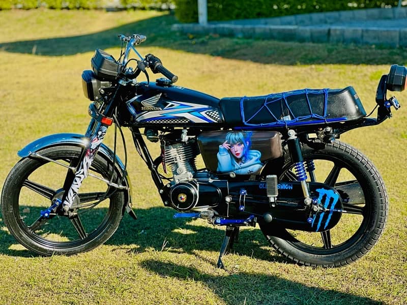 Honda CG-125 | Model 2022 | Honda in Bikes | Total Genuine 4