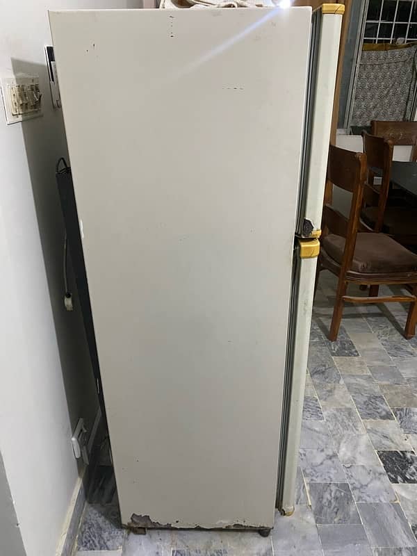 dawlence Fridge 0