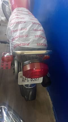 all  modal 125 and self  for sell in Mirpur azad Kashmir
