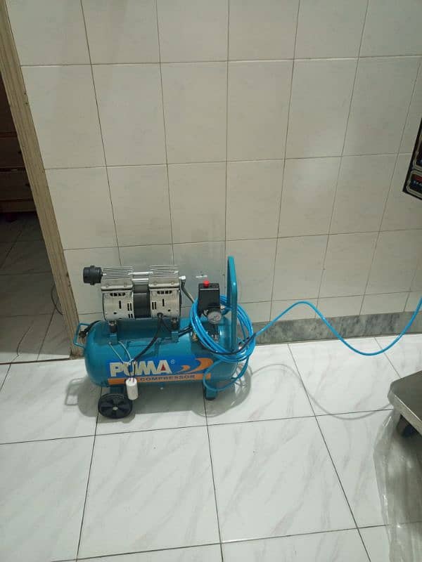Automatic Snacks Packing Machine. 4