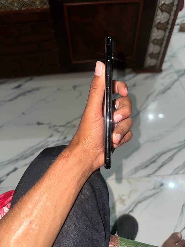 iphone Xs Max non pta factory unlocked 256 gb 3