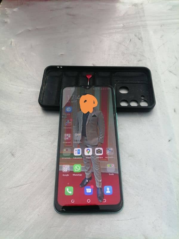 Tecno Spark 20C 0