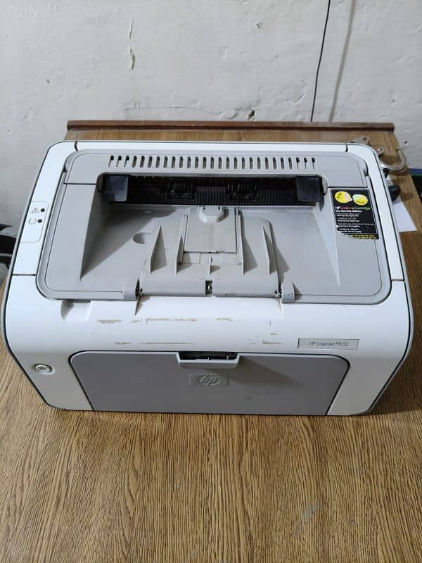HP LaserJet P1102 0
