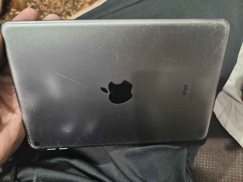 Apple ipad 5 mini | Power Button not working 0