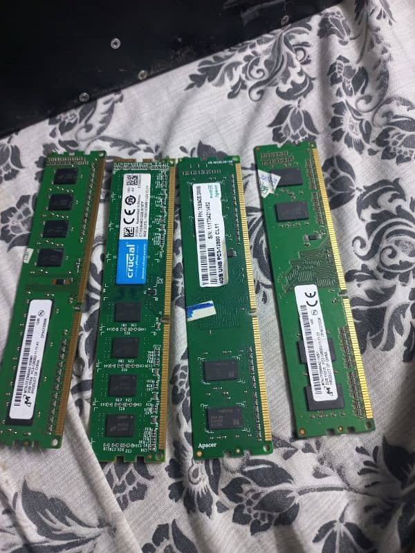 selling 16 gb ram ddr 3 pc 0