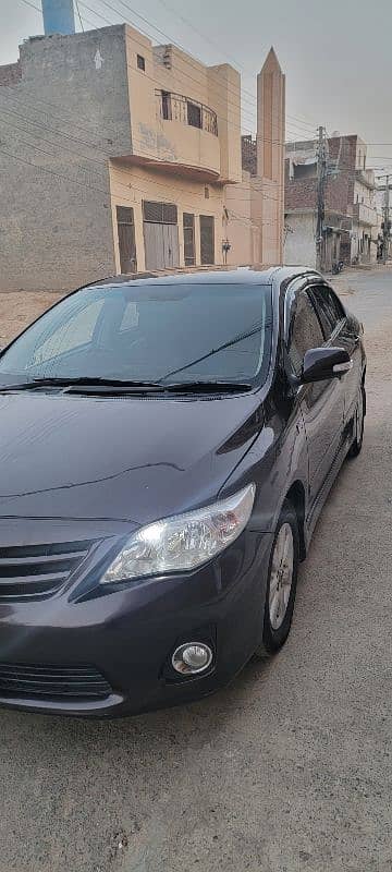 Toyota Corolla Altis Crouistronic 1.6 Automatic 2