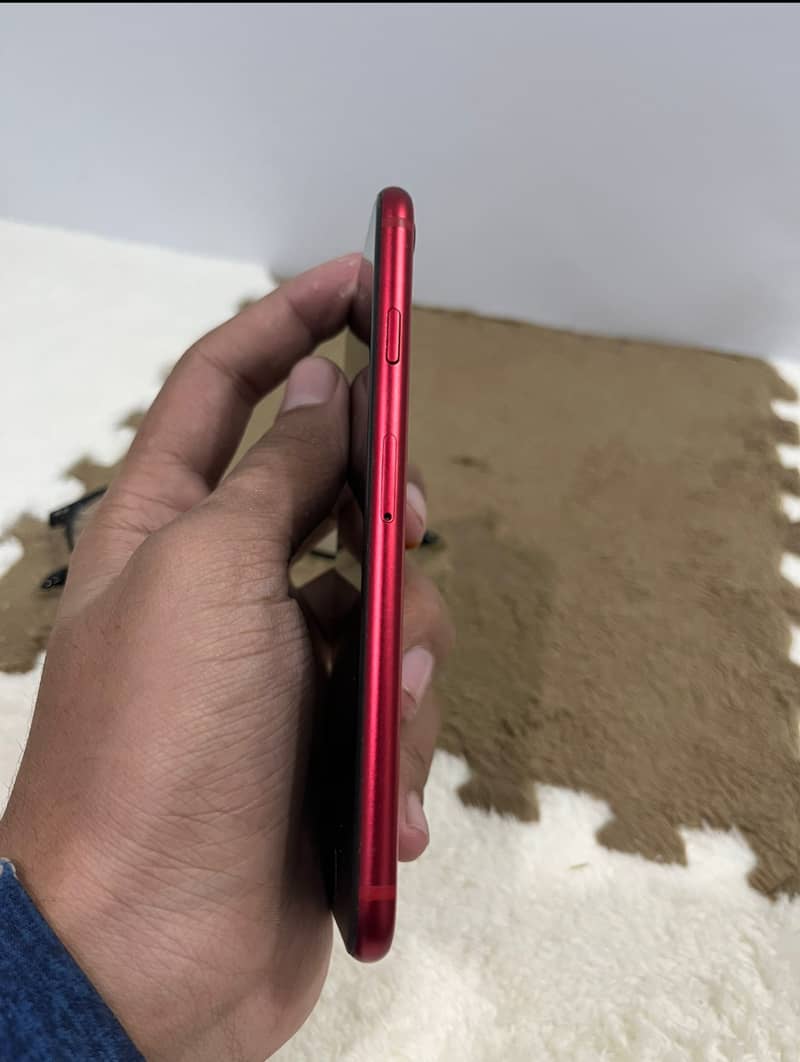 Iphone se 2020 Factory unlocked good condition 5
