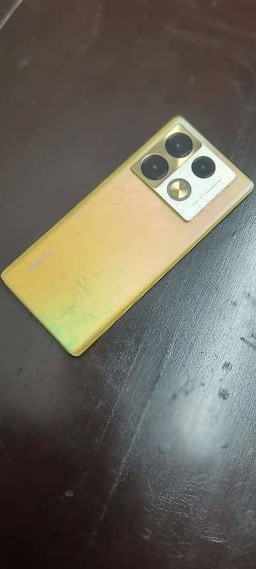 Infinix Note 40 Pro 1