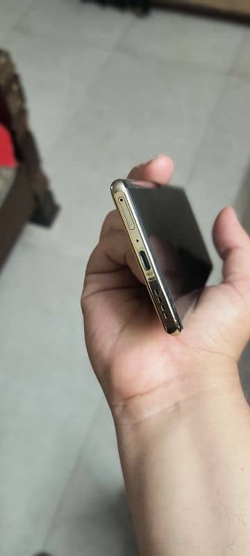 Infinix Note 40 Pro 3