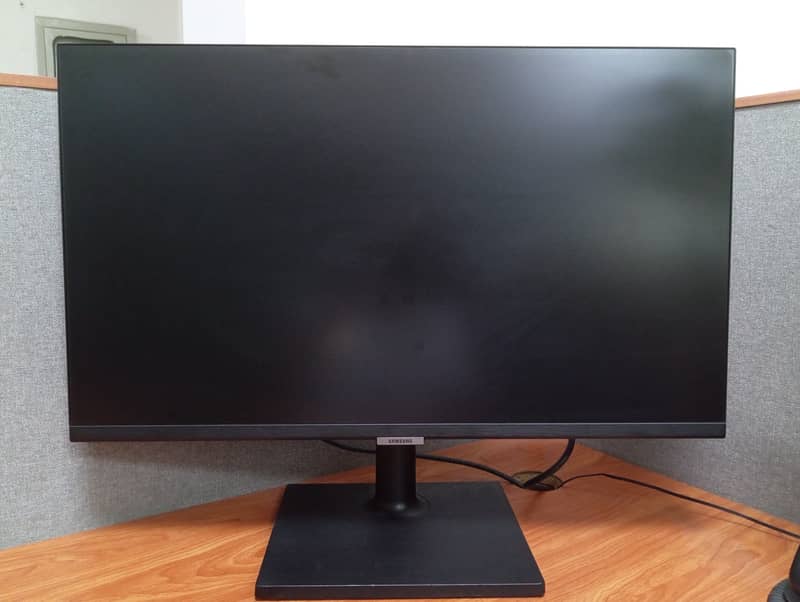 Samsung S6 Viewfinity 27 Inch 2K Monitor 3