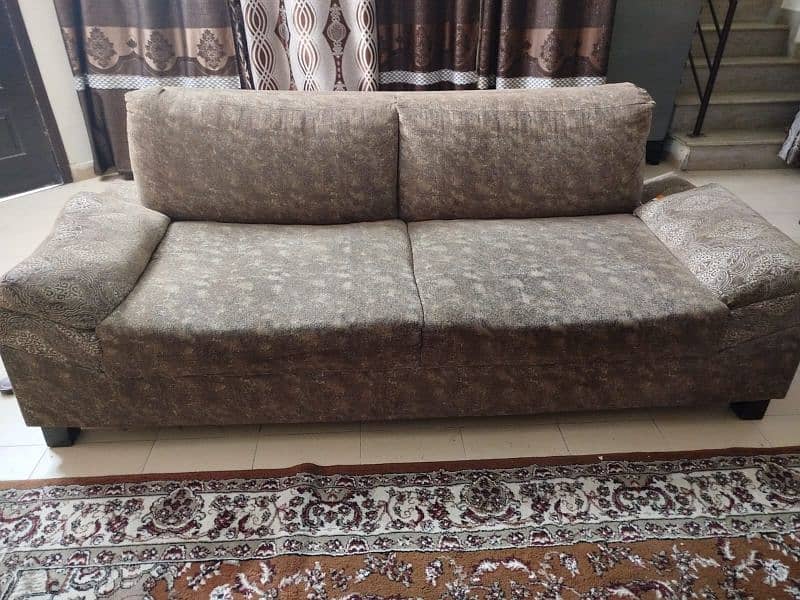 1+2+2= 5 seater sofa set for sale Sofa set for sale in good condition 4