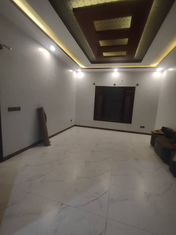 Gulshan-E-Kaneez Fatima Upper Portion Sized 1800 Square Feet Is Available 4