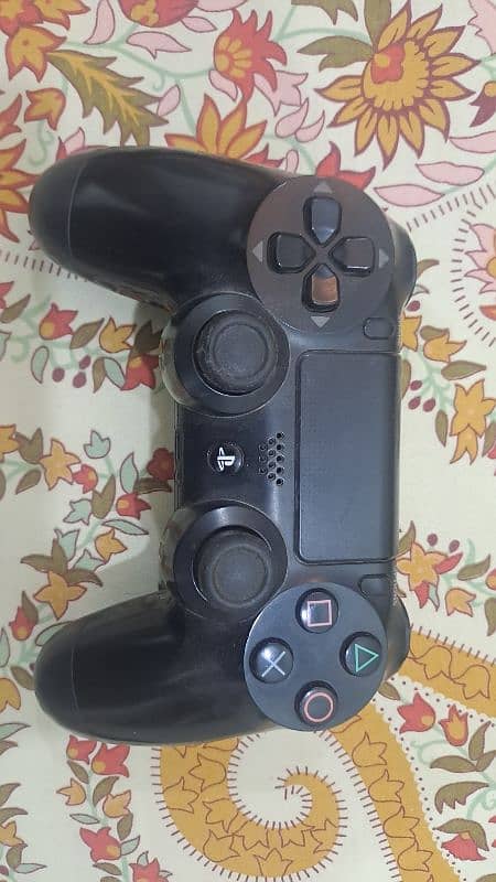 PS4 Controller 0