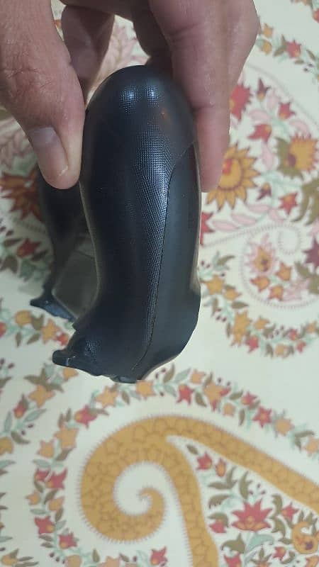 PS4 Controller 4