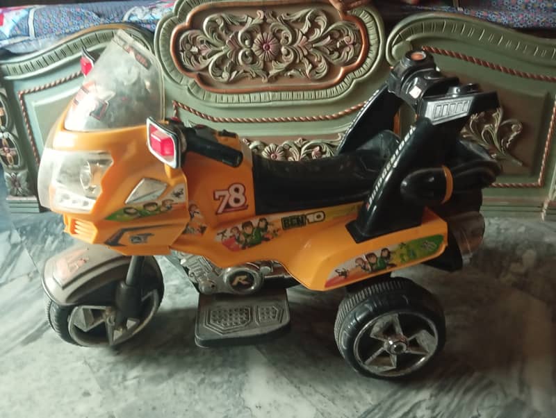 Motorbike chargeable 4
